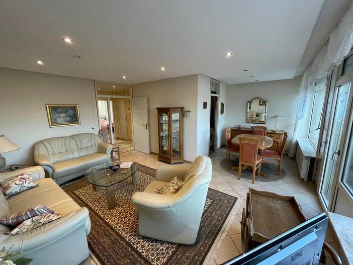 Ferienwohnung für 6 Personen, mit Balkon und Terrasse sowie Ausblick in Marl