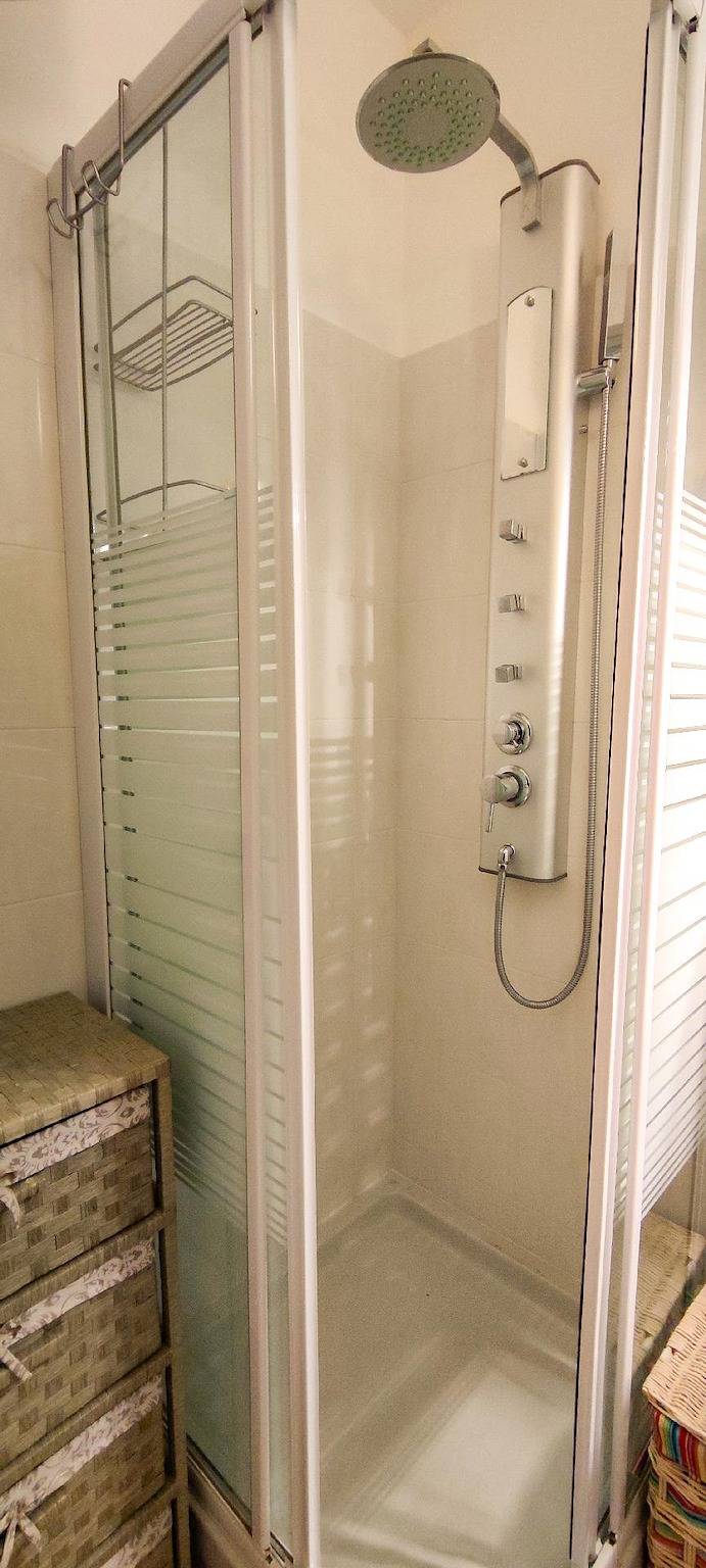 Apartamento vacacional entero, Apartment in Rapallo with Private Parking and Beautiful View in Rapallo (Ciudad), Rapallo