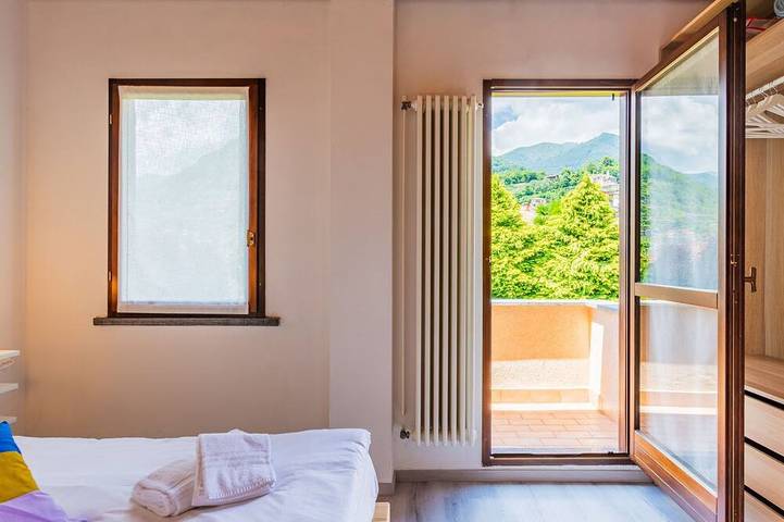 Ganze Wohnung, Ferienwohnung Chicca in Arbosto, Domaso