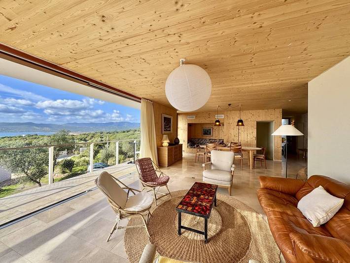 Location de vacances pour 8 personnes, avec jardin dans Plage de Scodi-Neri - 4