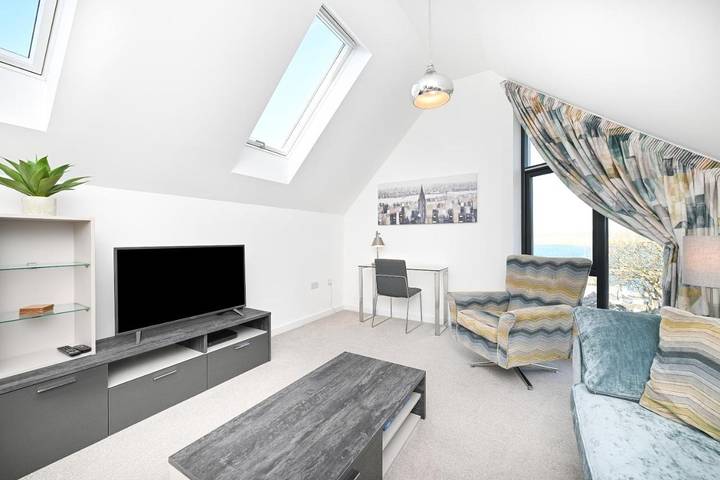 Holiday rental for 6 people, with view and garden as well as terrace on Shetland Islands