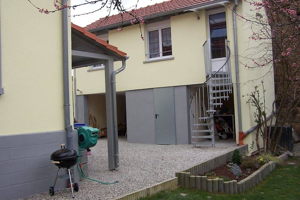 Apartamento entero, Casa rural amueblada clasificada 2 estrellas de 25m² ideal para 2 personas (máximo 4 personas) in Eckwersheim, Región de Estrasburgo