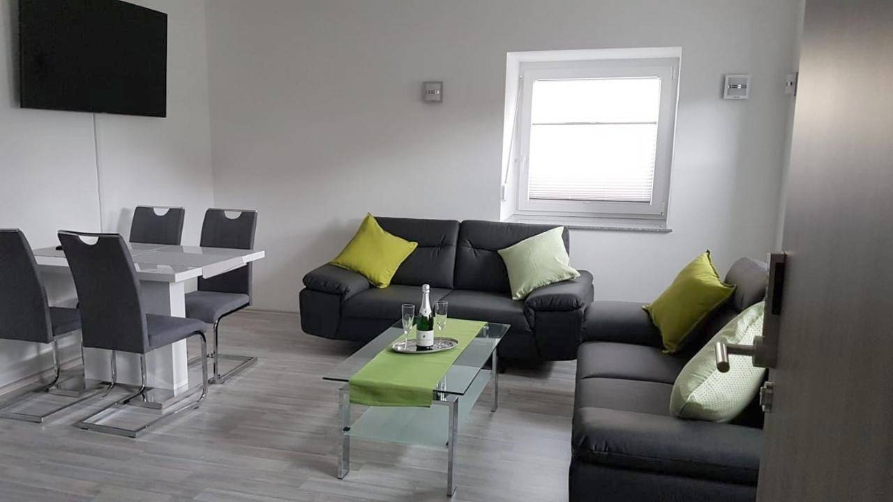 Ganze Wohnung, Gelis Ferienwohnung in Aichstetten, Region Bodensee-Oberschwaben