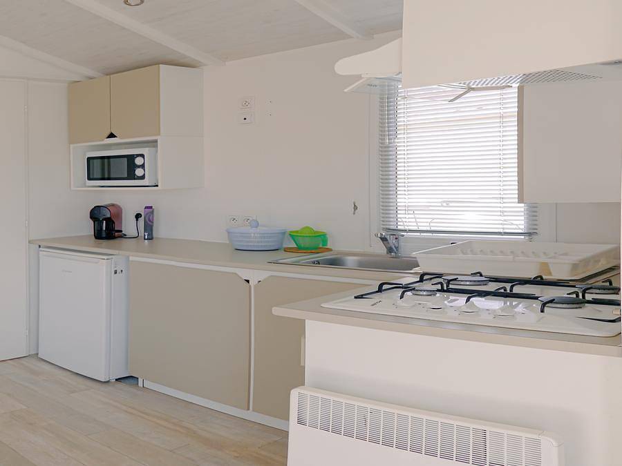 Camping U pezzo - Mobilhome 6 personnes - 3 chambres - Clim in Saint-Florent, Région de Calvi