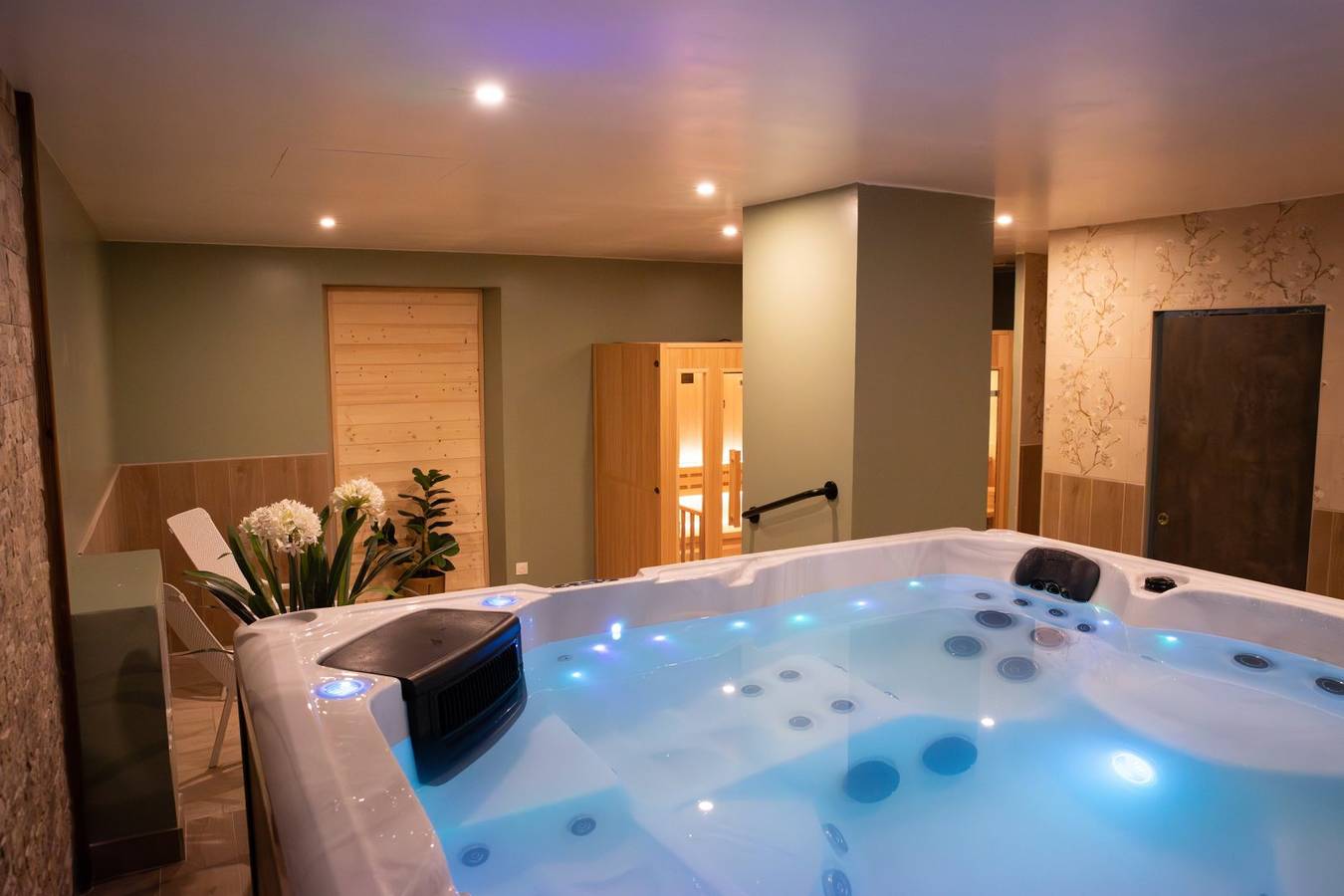 Maison d'hôtes et Spa La Comtoiserie, Portes du Jura - Chambre Gentiane in Nancray, Jura Francais