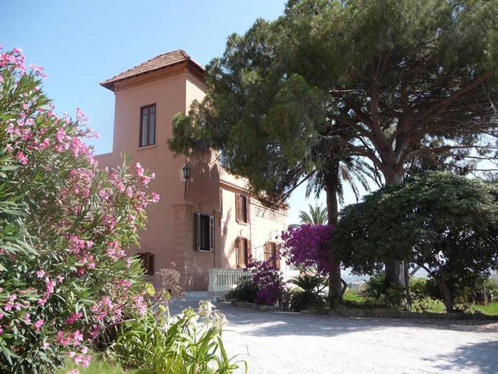 Location de vacances pour 2 personnes, avec jardin et piscine à Porticello - 3