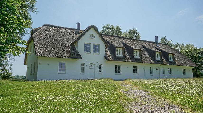 Ferienhaus für 30 Personen, mit Garten und Sauna sowie Whirlpool in Tönning