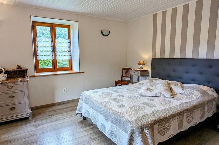 Gîte pour 9 personnes, avec jardin à Servance - 2