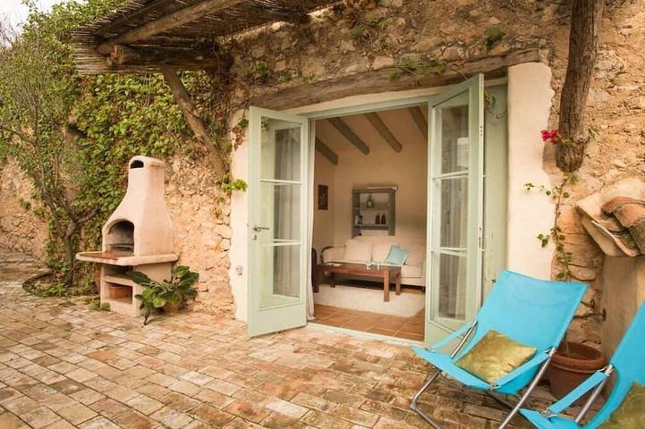 Casa de vacaciones para 4 personas, con terraza además de piscina y jardín - 1