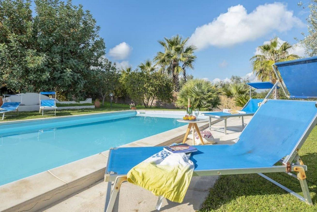 Alghero, Villa Josephine con piscina e Parco  in Alghero, Provincia di Sassari