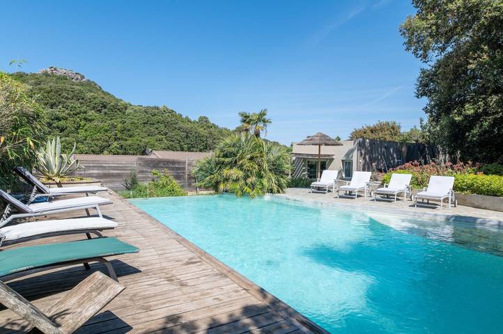 Hel enrumslägenhet, Studio "Le - Ancienne Cave" with Mountain View and Wi-Fi in Patrimonio, Calvi region