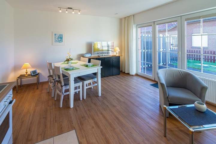 Ferienhaus für 3 Personen, mit Terrasse und Garten in Norden und Umgebung - 2