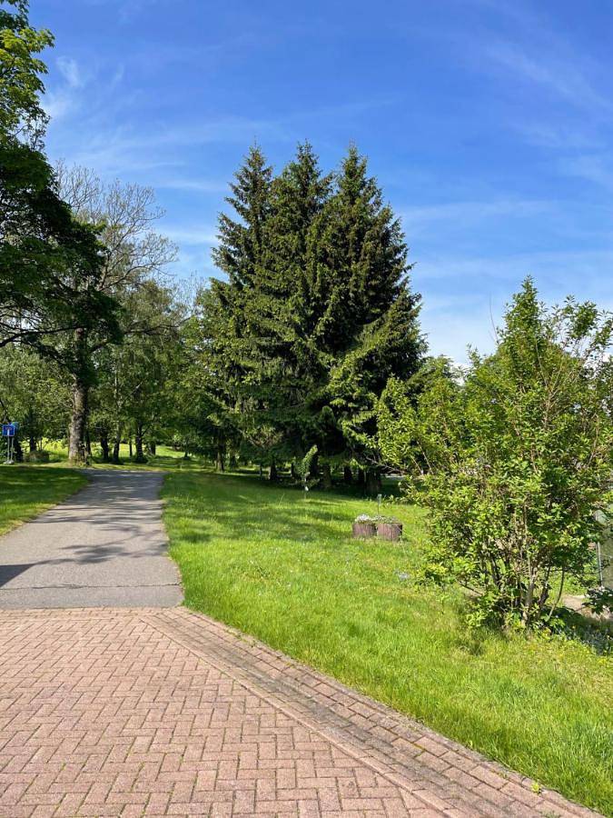 Ferienwohnung für 4 Personen, mit Terrasse und Garten sowie Ausblick in Sayda