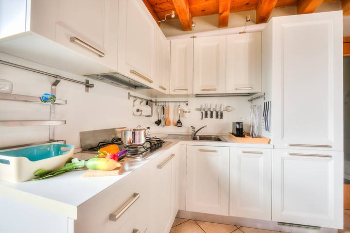Ferienhaus für 6 Personen, mit Terrasse und Kinderpool sowie Seeblick in Gargnano - 4