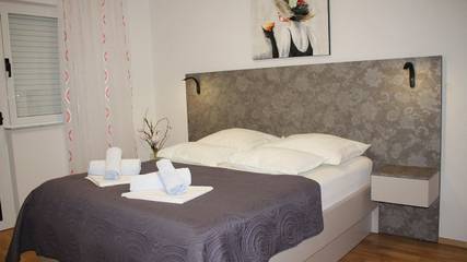 Ferienwohnung für 4 Personen, mit Ausblick in Makarska