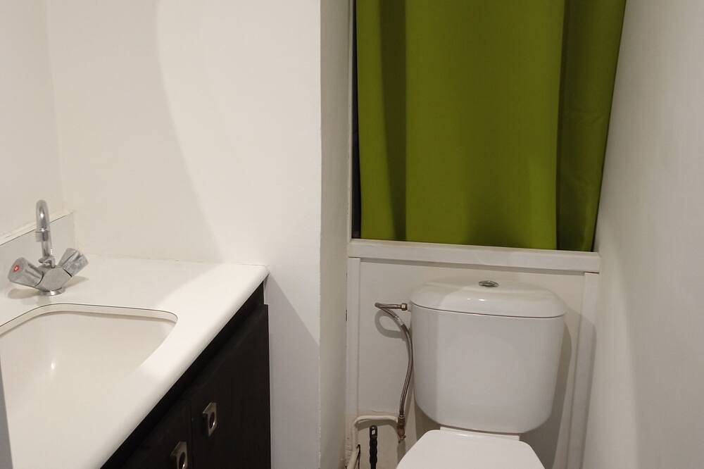 Geheel appartement, Apartment - Near Deauville - 180° sea view - 4 people in Benerville-sur-Mer, Lisieux en omgeving