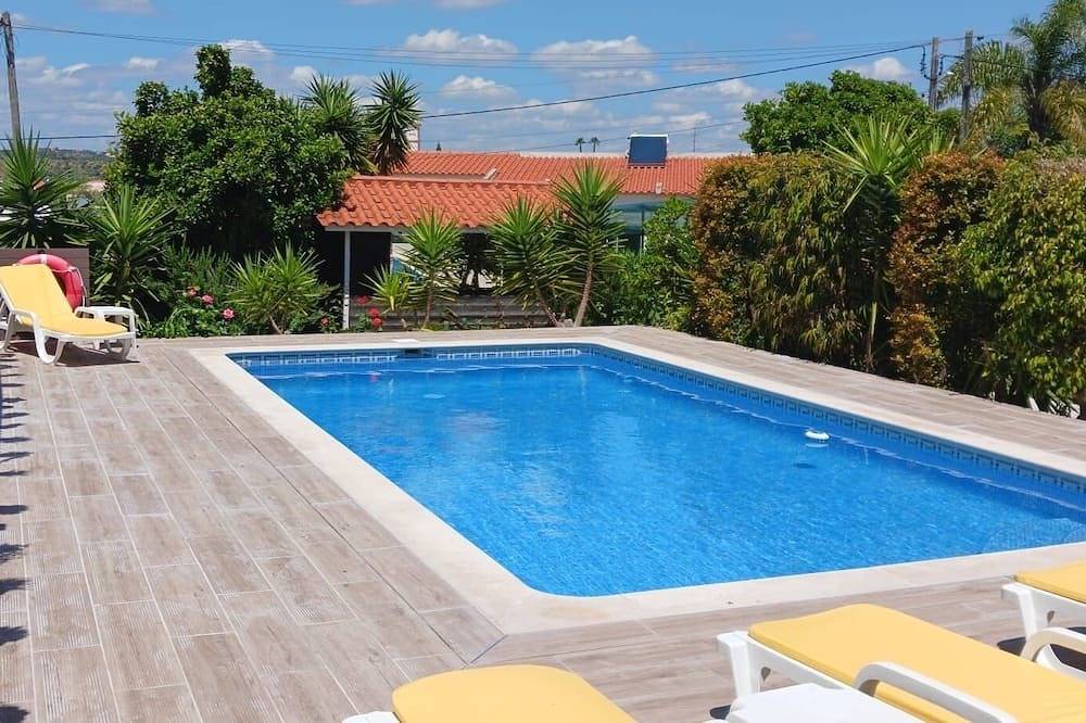 🌴 Villa Bella Com Piscina ☀️ in Altura, Distrito de Faro