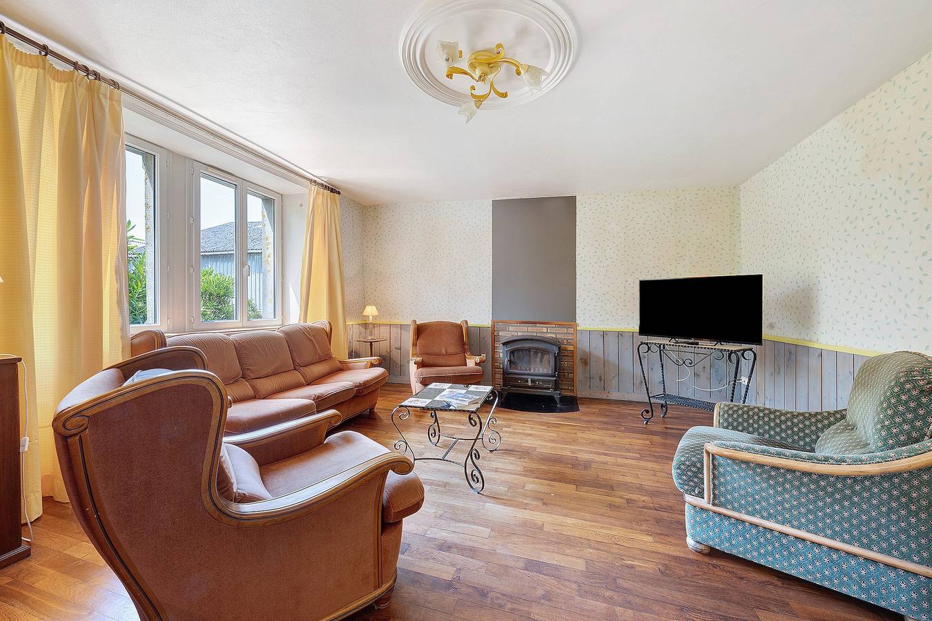 Maison de vacances 'Grand Gîte - Ferme De' avec jardin commun et Wi-Fi in Plouvorn, Ceinture Dorée