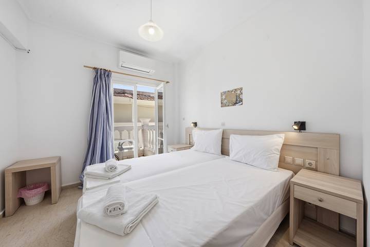 Location de vacances pour 2 personnes, avec Balcon dans Kavos - 4