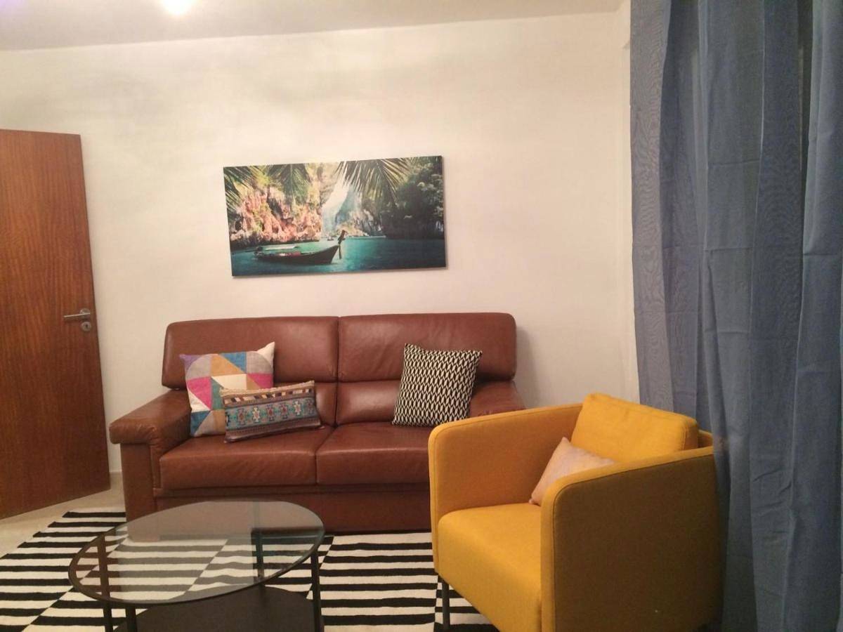 Holiday Home in Praia do Ouro, Sesimbra