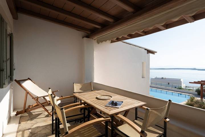 Villa pour 5 personnes, avec Vue sur l’océan et Balcon dans Paros - 2