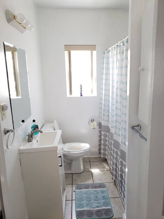 Ganze Wohnung, Monthly winter rates. Ground floor. Heart of Surf City. 515 N. Shore Dr. Apt. #3 in Surf City, Topsail Island