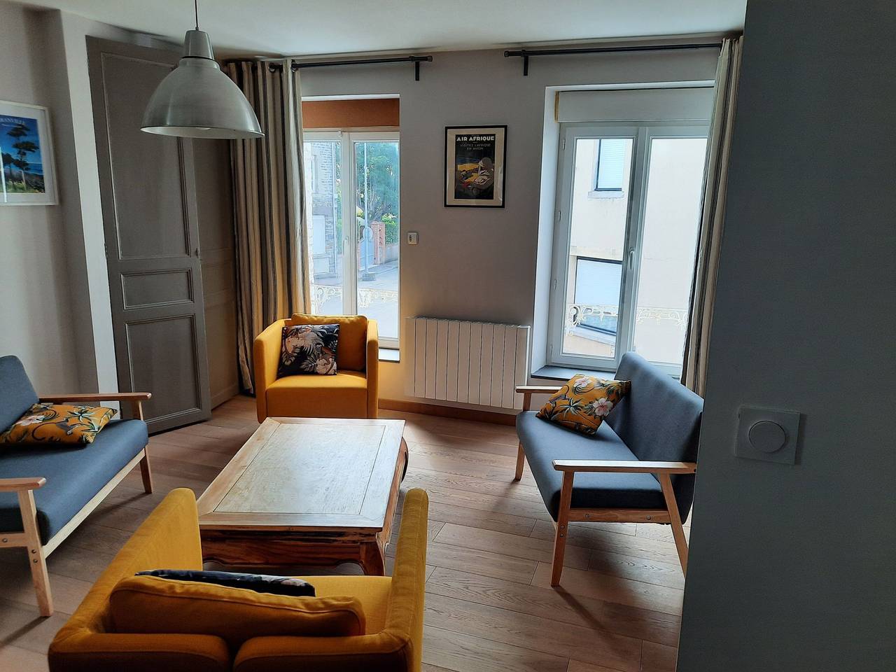 Entire apartment, Wohnung mit Privatparkplatz in Granville, Côte de la Déroute