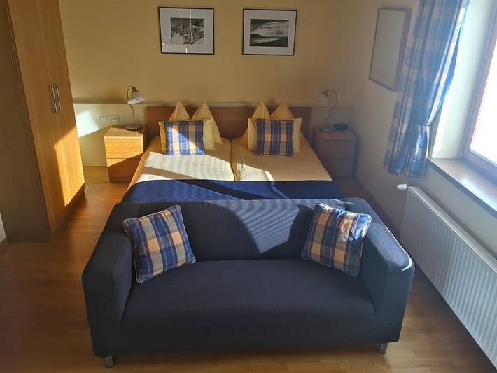Pension für 4 Personen, mit Ausblick und Garten, kinderfreundlich in Ramsau am Dachstein