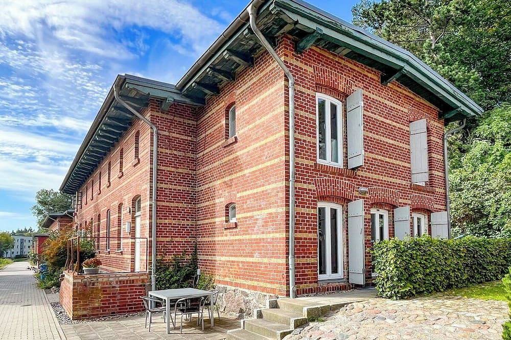 Ganze Wohnung, Seglerwohnung - Maisonette auf zwei Etagen mit Blick auf Ostsee und Rügen in Barhöft, Klausdorf