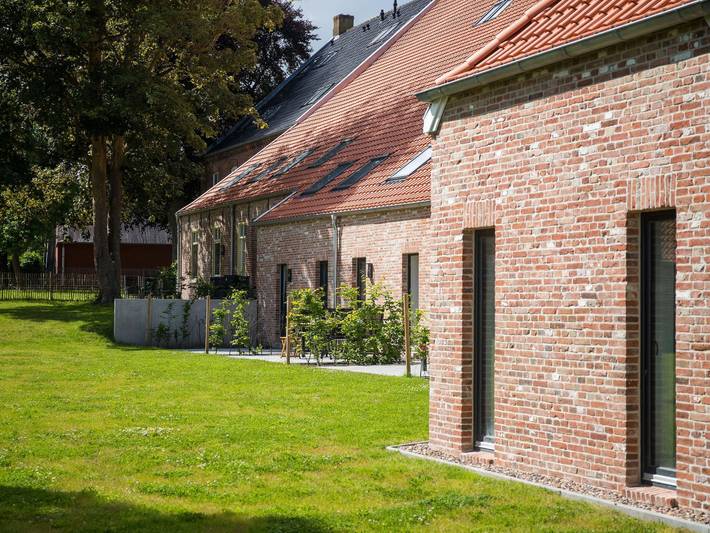 Ferienwohnung für 4 Personen, mit Terrasse und Garten in Rysum - 2
