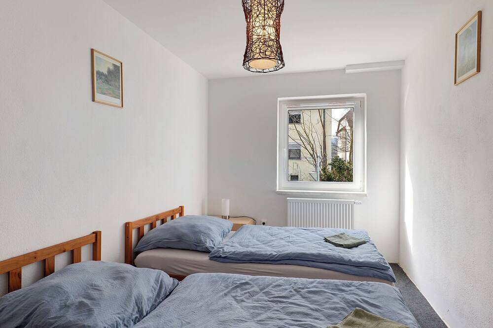 Ganze Wohnung, Ferienwohnung 'Yellow E' in Miltenberg, Spessart-Mainland