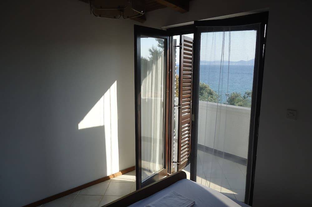 Ganze Wohnung, Drei-Zimmer-Wohnung am Meer in Diklo (Zadar), Zadar (Kommun)