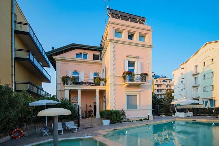 Appartamento intero, Ninfea Villa Fiorita - Comfort, Piscina e relax vicino al mare in Cattolica, Provincia di Rimini