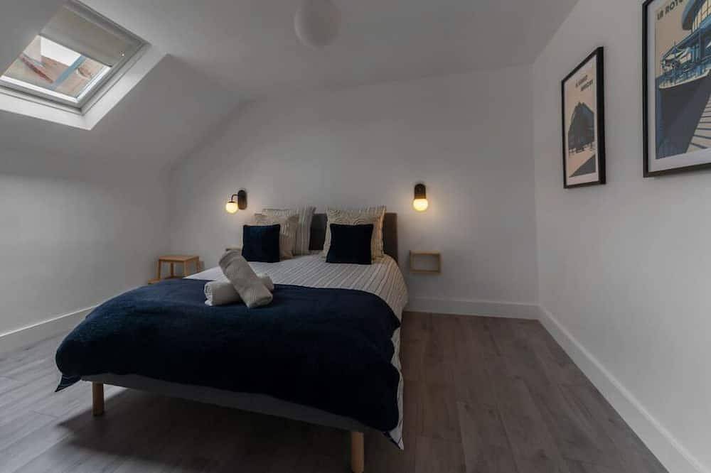 Entire apartment, Le 108 - 108 avenue Thermale - Vichy in Vichy, Vichy region