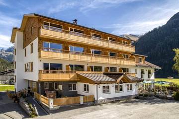 Hôtel pour 2 personnes, avec sauna et balcon à Holzgau