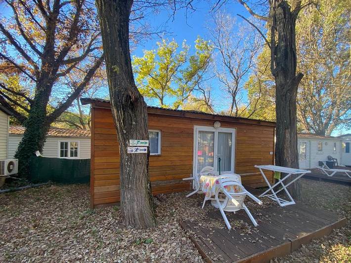 Camping Lou Troumpetoun - Chalet 2 personnes in Montmeyan, Région de Brignoles