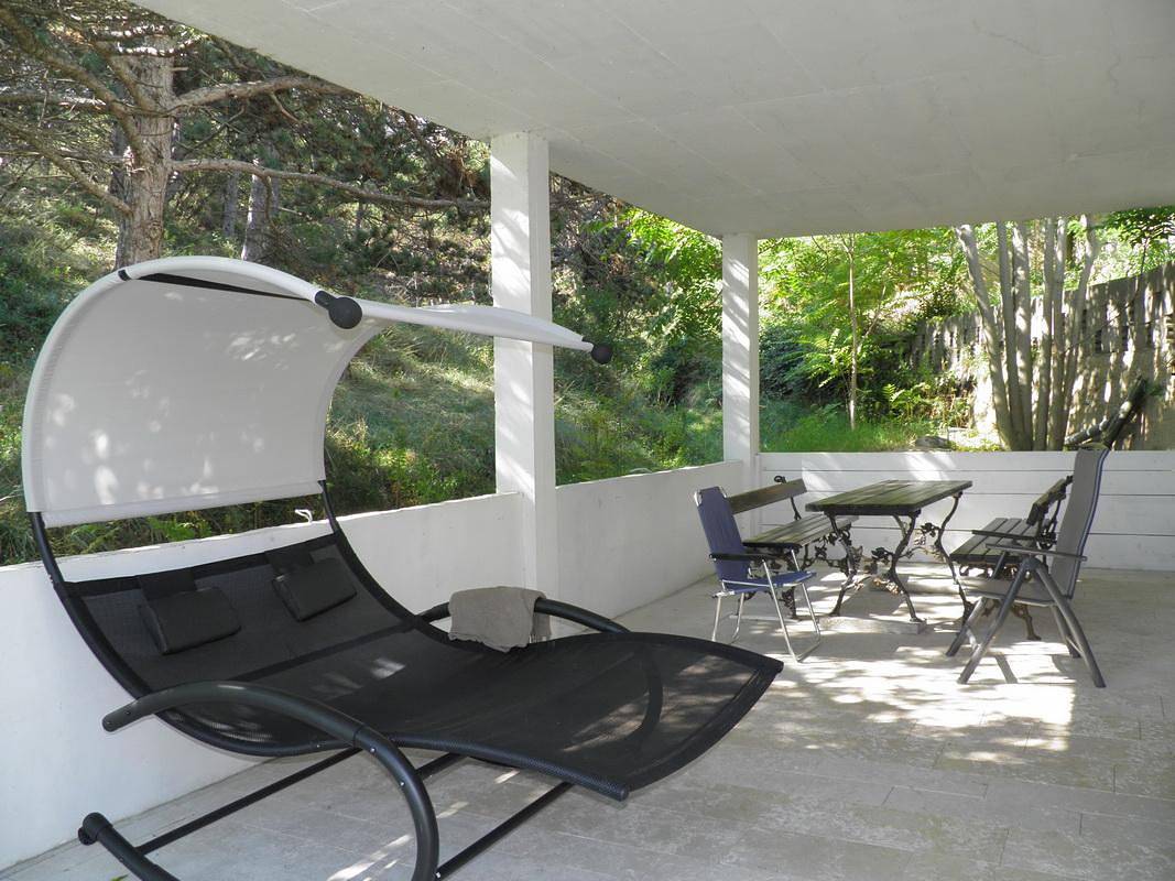 Entire holiday apartment, Charming holiday flat in Baška with private terrace in Zarok, Baska