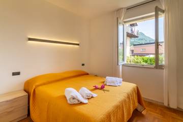Appartamento per 6 Persone in Gardone Riviera, Prealpi Gardesane, Foto 4