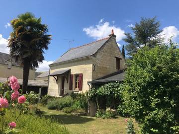 Gîte pour 7 personnes, avec jardin et vue à Seuilly