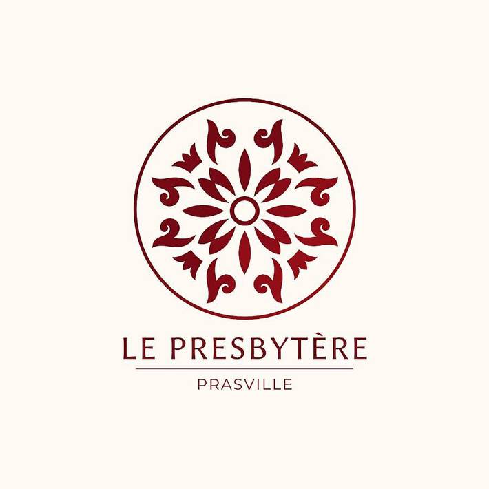 Location de vacances pour 10 personnes, avec balcon à Prasville