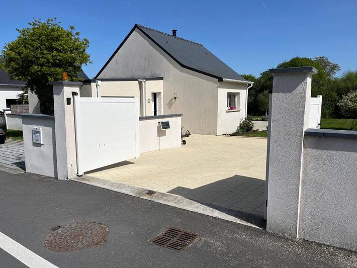 Location de vacances pour 4 personnes, avec Terrasse et Jardin à Péaule
