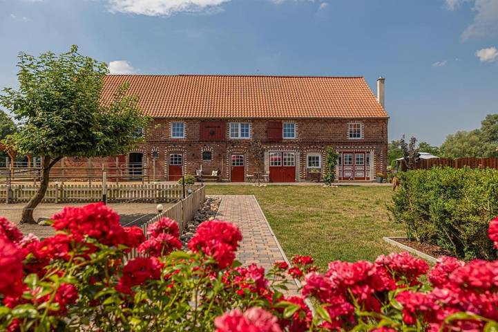 Ferienwohnung für 4 Personen, mit Terrasse und Whirlpool sowie Garten und Sauna in Arendsee