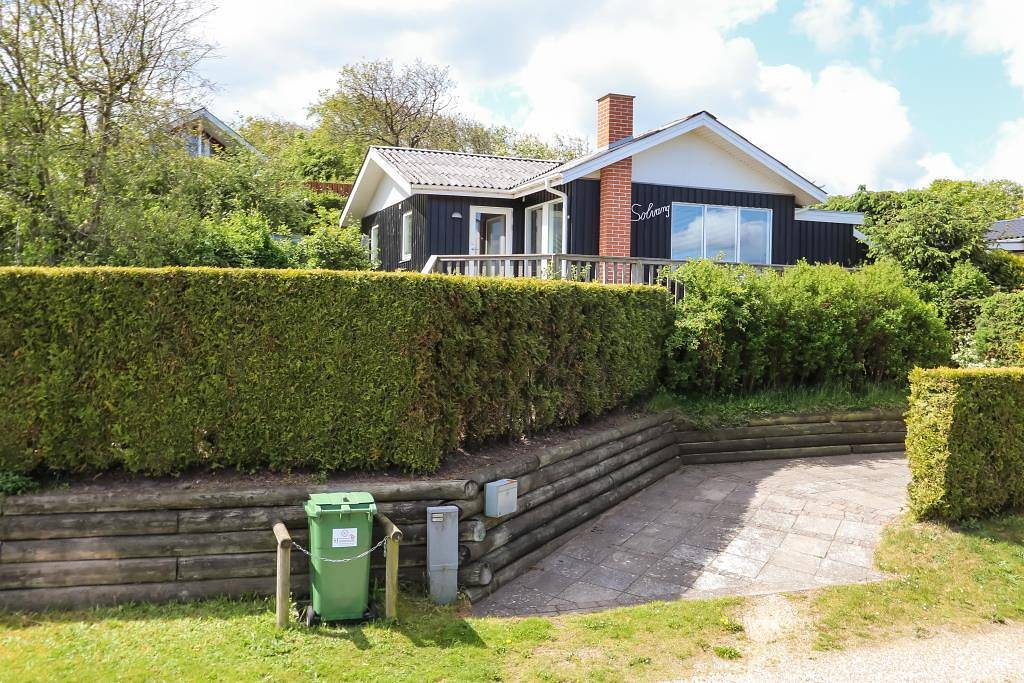 1037 in Humlum, Struer