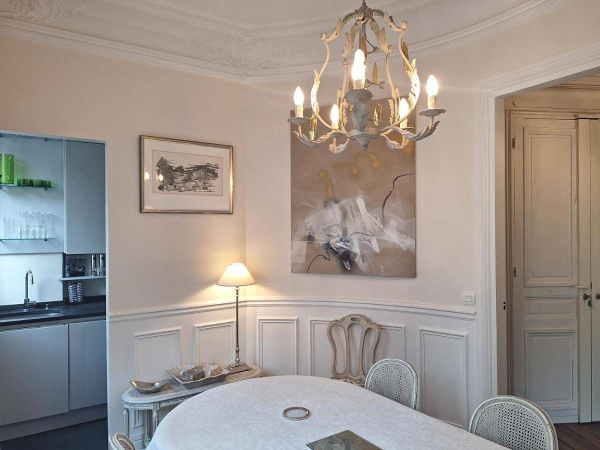 Appartement entier, Plein Centre Charmant et Lumineux in Paris, Île de France