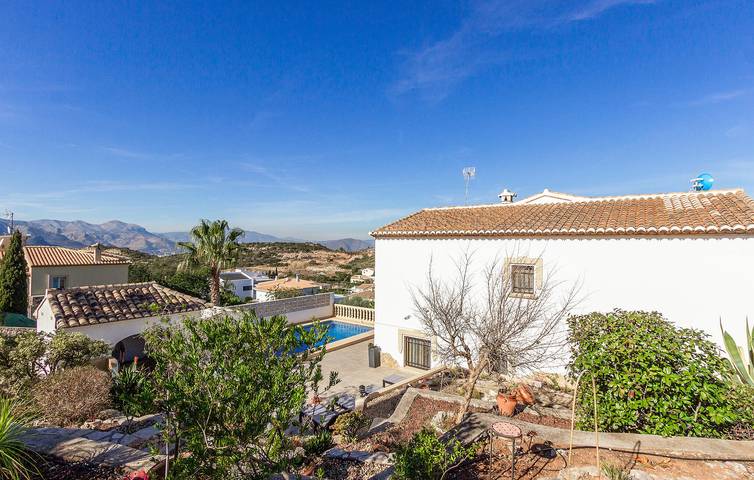 Casa rural para 6 personas, con terraza y piscina en Ráfol de Almunia - 2