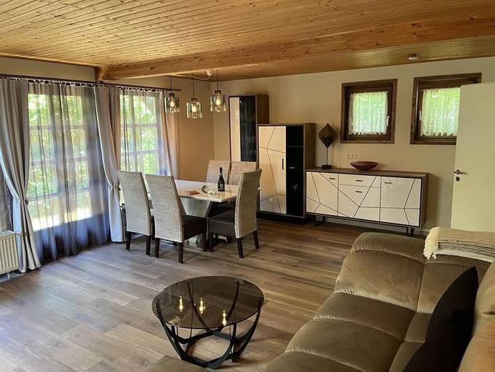 Ferienhaus für 5 Personen, mit Balkon und Terrasse sowie Garten im Altmühltal