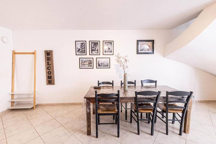 Location de vacances pour 7 personnes, avec jardin à Berson - 2