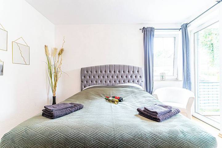Ganze Wohnung, Zentrales & ruhiges Apartment mit Terrasse – ideal für Köln-Trip in Wesseling, Rhein-Erft-Kreis