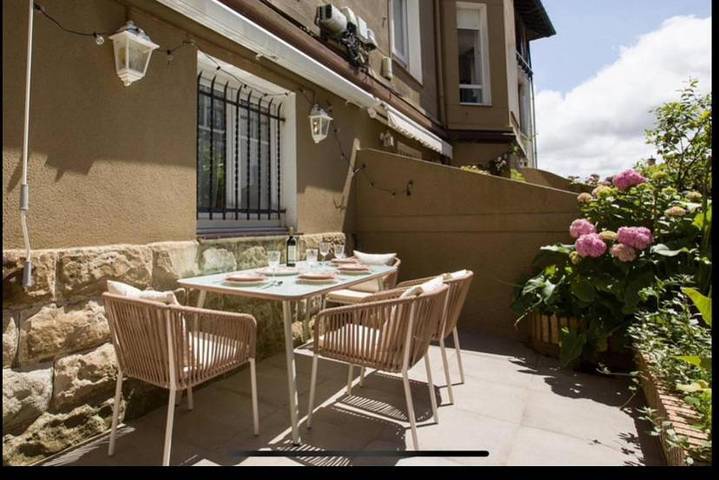 Gîte pour 4 personnes, avec terrasse, animaux acceptés à Getxo - 2