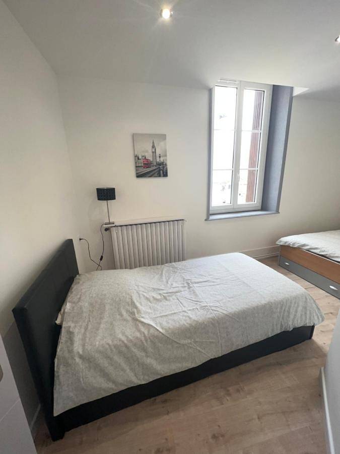 Gîte pour 5 personnes à La Tour-du-Pin - 4